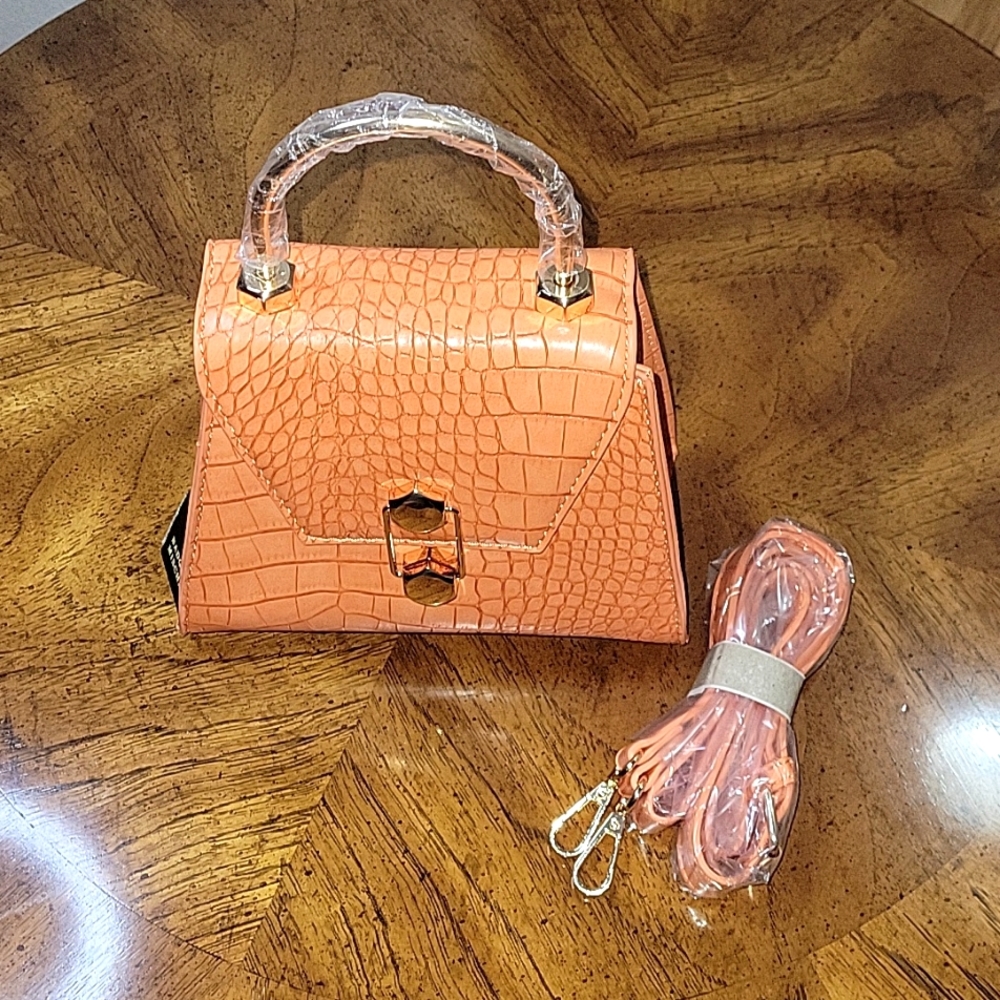 BADGLEY MISCHKA Trapezoid Matte Croco Flap Over Crossbody bag, orange,NWT - Picture 6 of 17